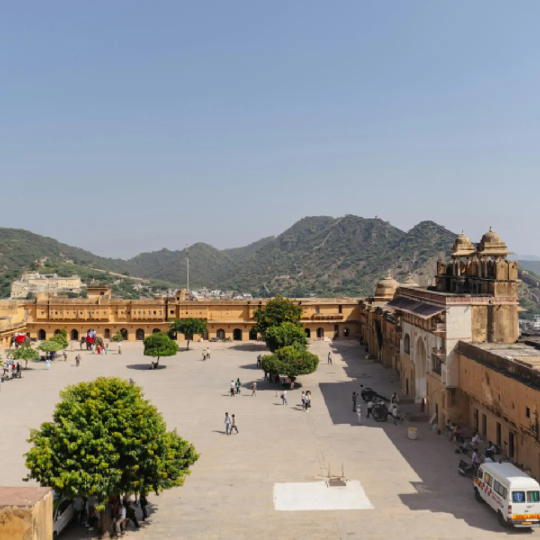 காஷ்மீருடன் தங்க முக்கோணம்